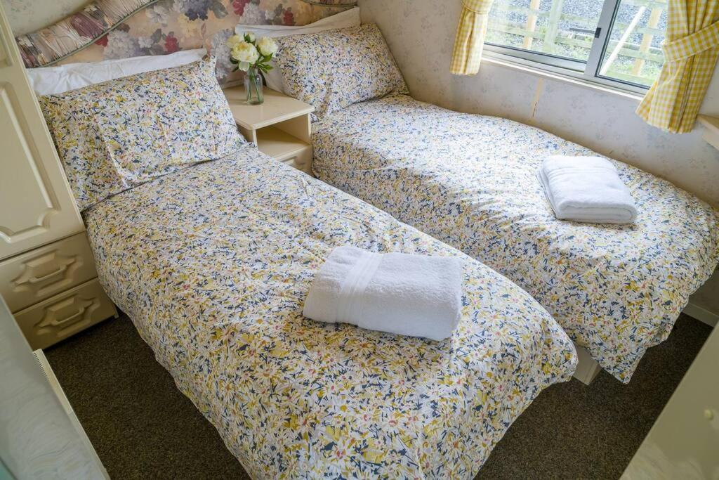 Wind In The Willows: Sleeps 4, Kitchen, Bathroom, Lounge, Wifi Napton on The Hill Exteriör bild